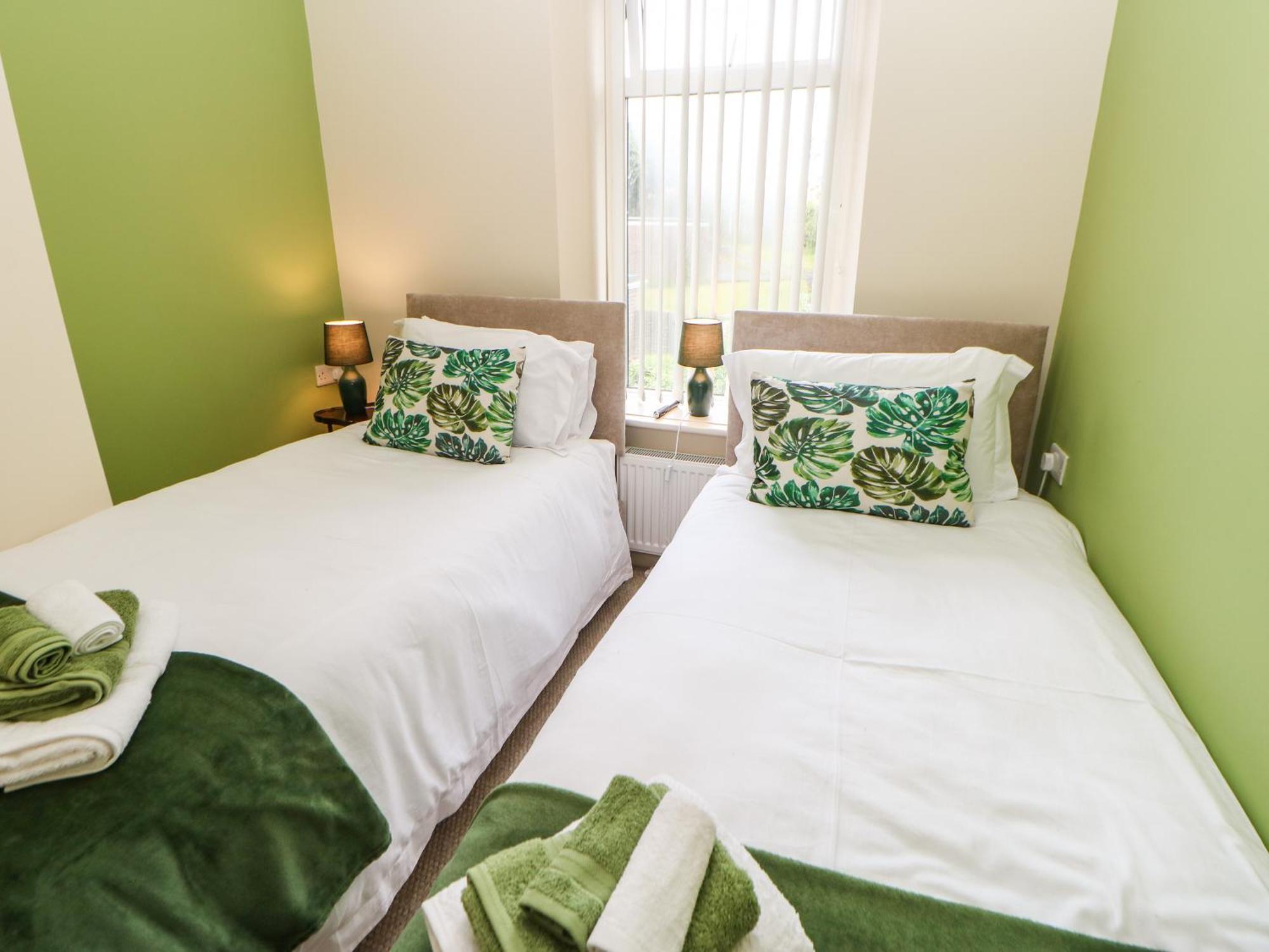 195 Durham Road Villa Consett Bagian luar foto